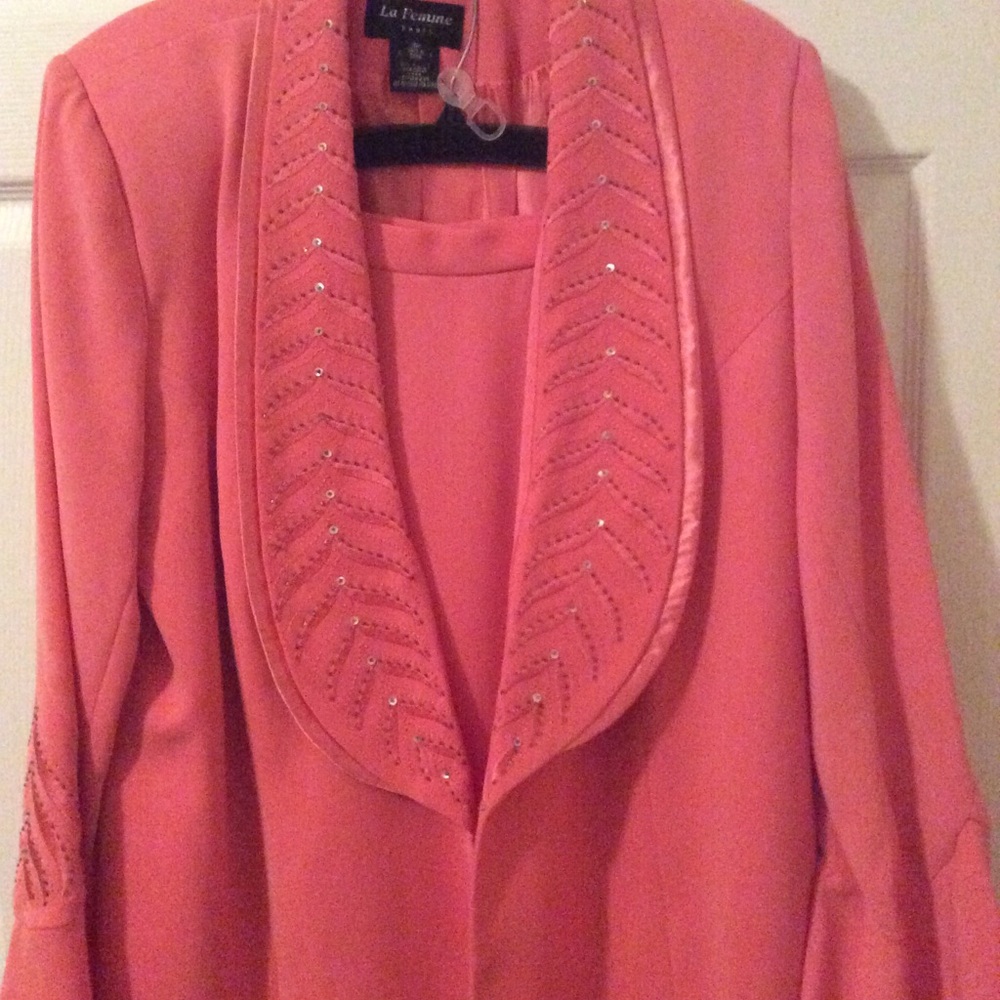 Plus size suit.